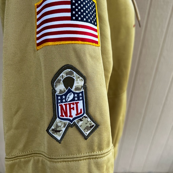 🏈❤️ CHIEFS, NFL, LIGHT TAN, MILITARY HOODIE. MED. Proceeds will go to local vfw - Picture 4 of 10